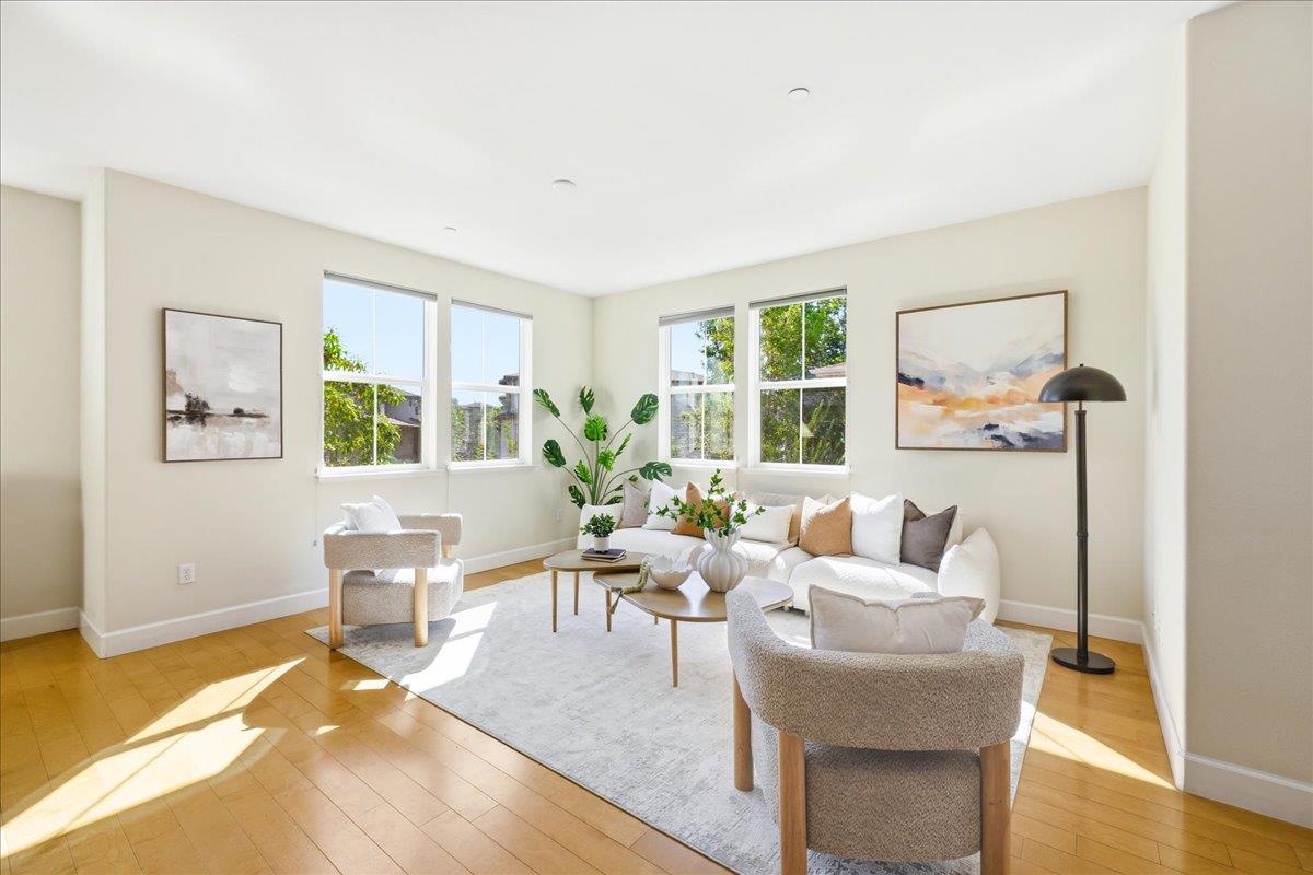 825 Berryessa