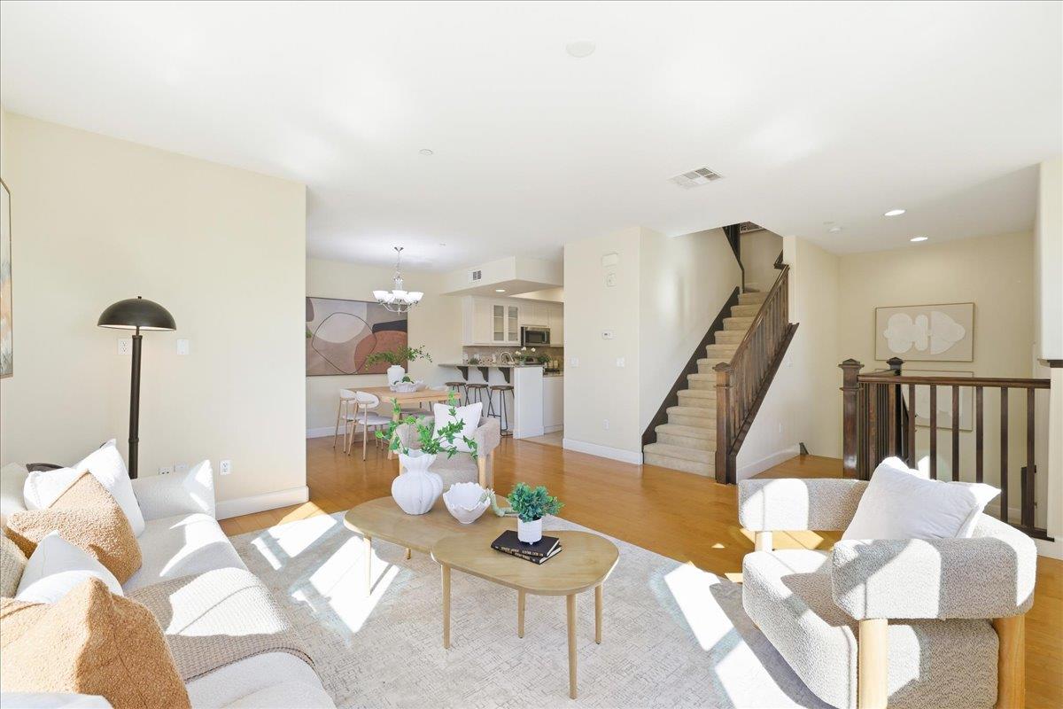 825 Berryessa