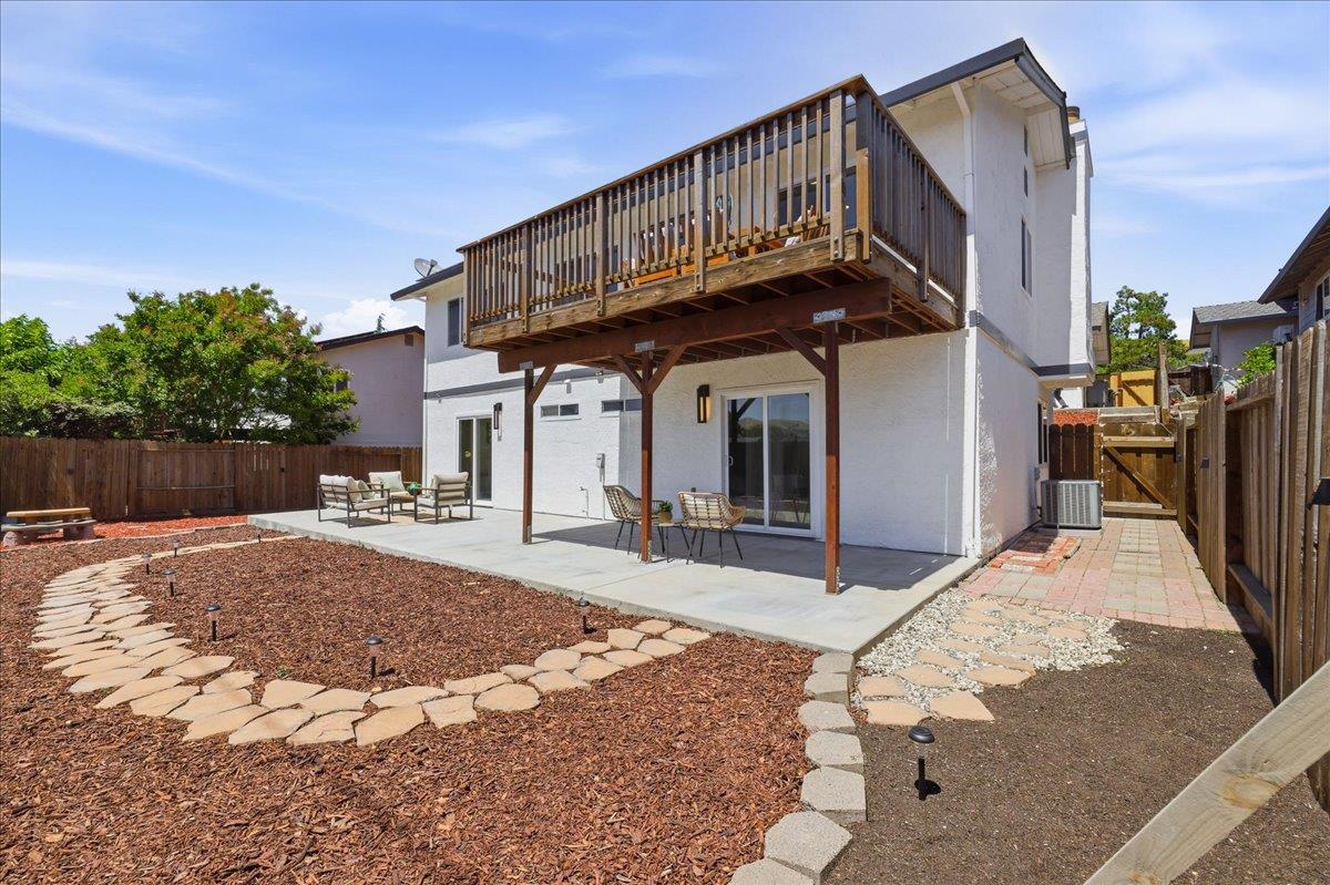 7480 Stagecoach Road