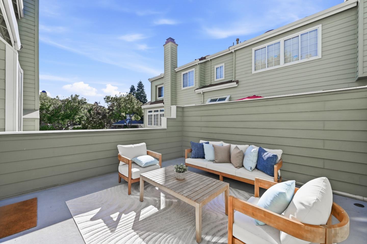 521 Porpoise Bay TER B