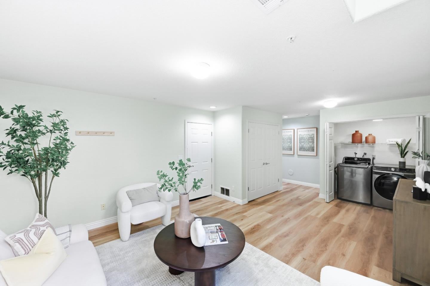 521 Porpoise Bay TER B