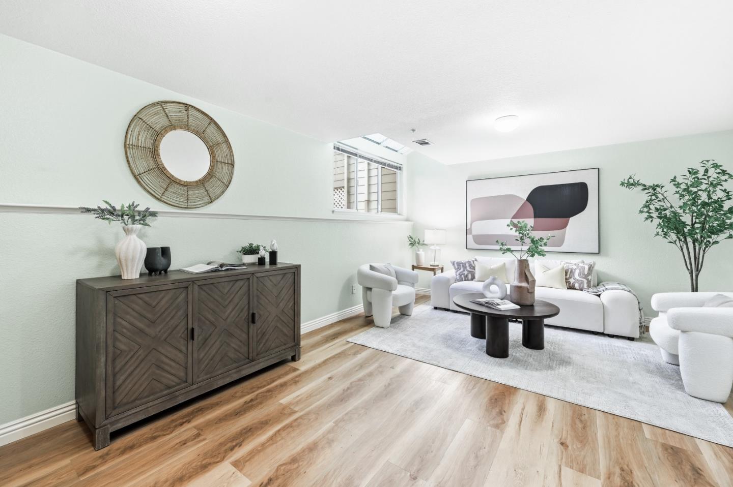521 Porpoise Bay TER B
