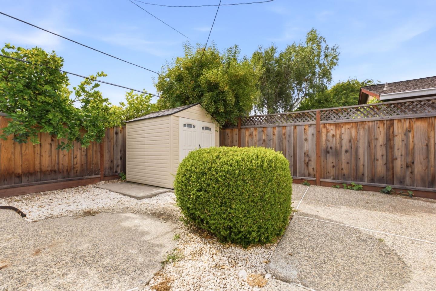 944 Orchid WAY