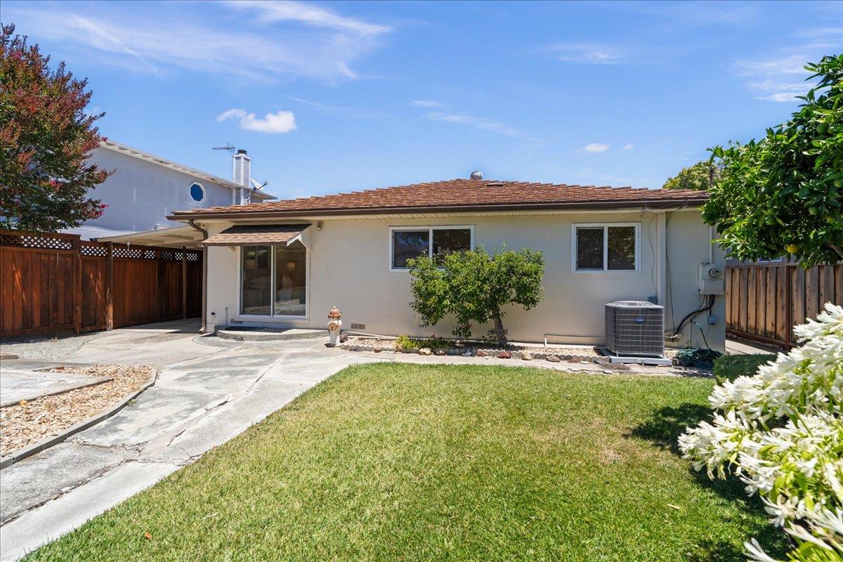 722 Pritchard CT