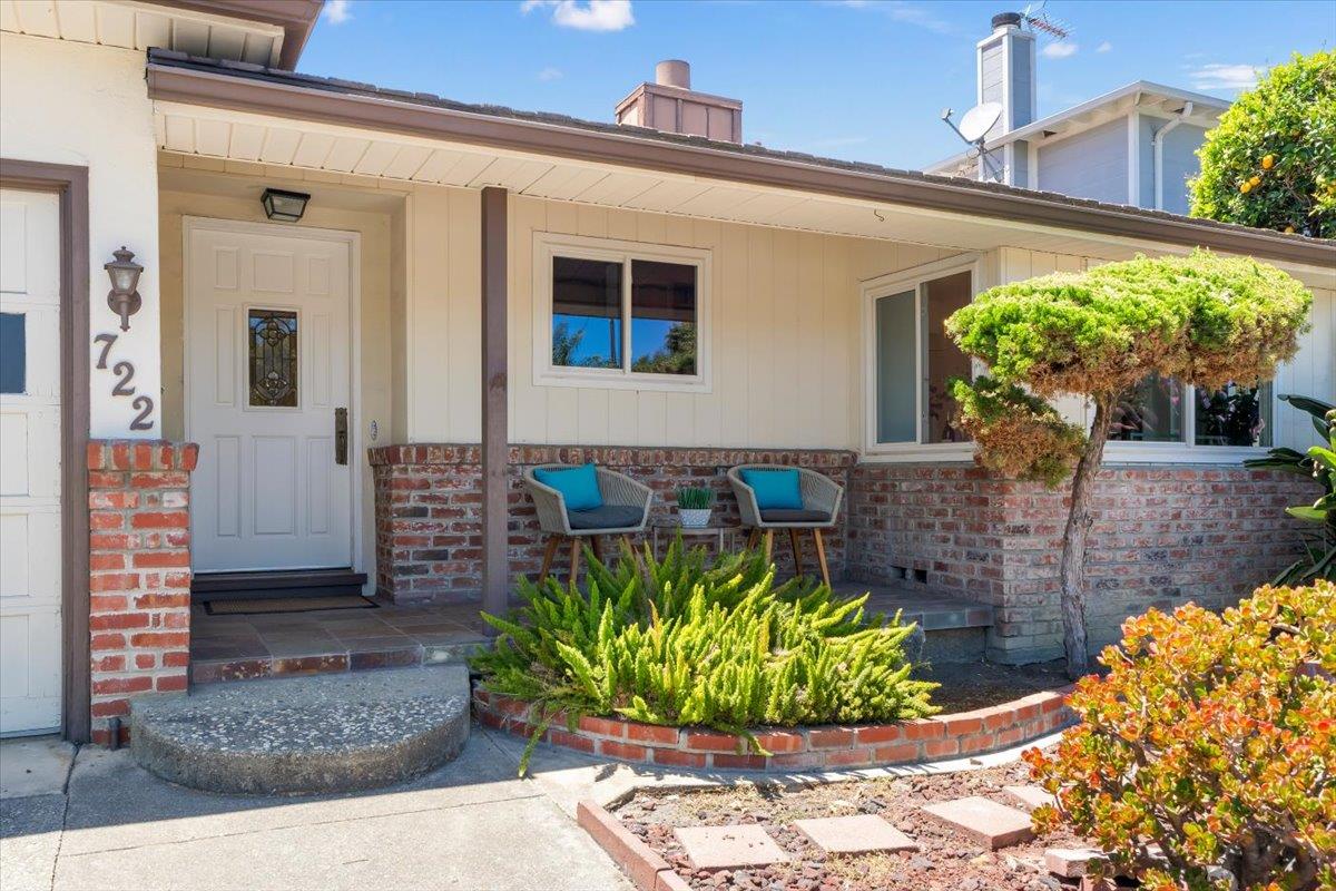722 Pritchard CT