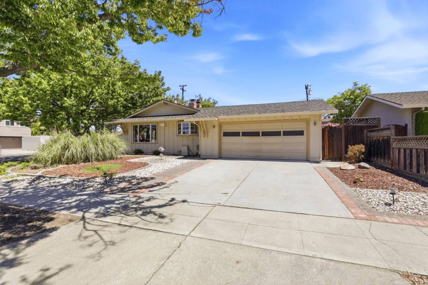6360 Janary WAY