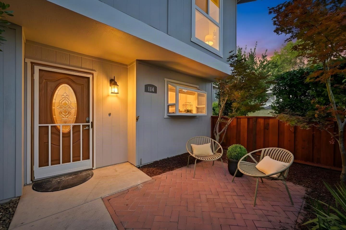 114 Granada DR
