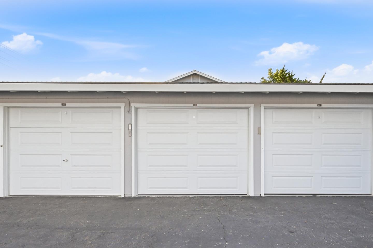 114 Granada DR