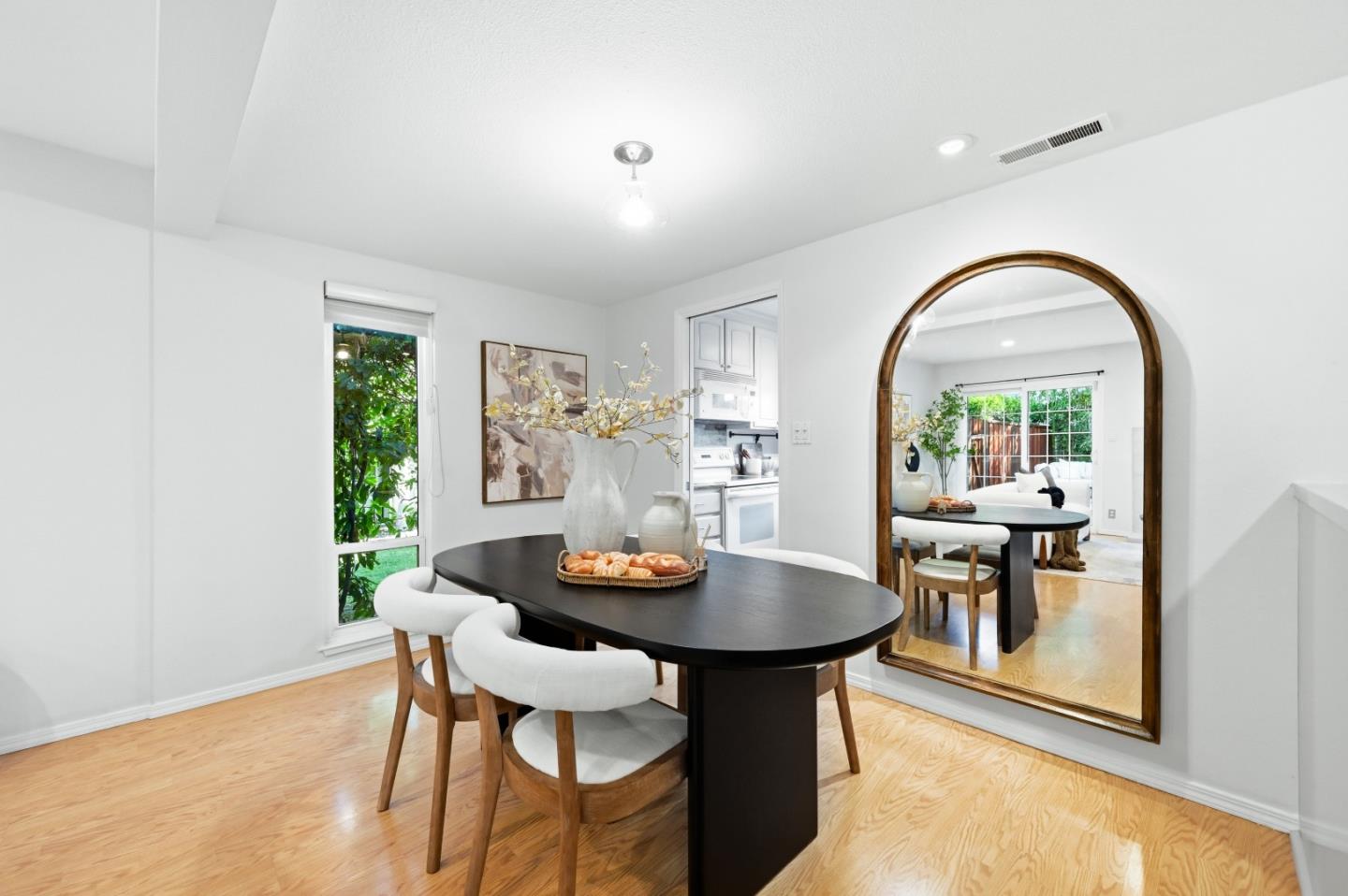 114 Granada DR