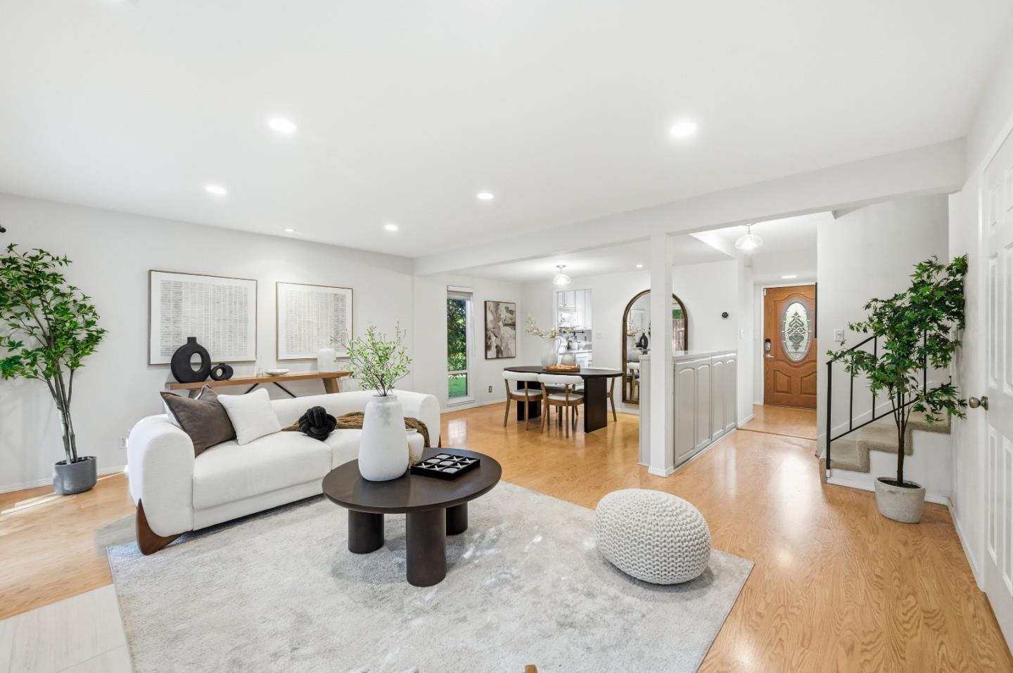 114 Granada DR