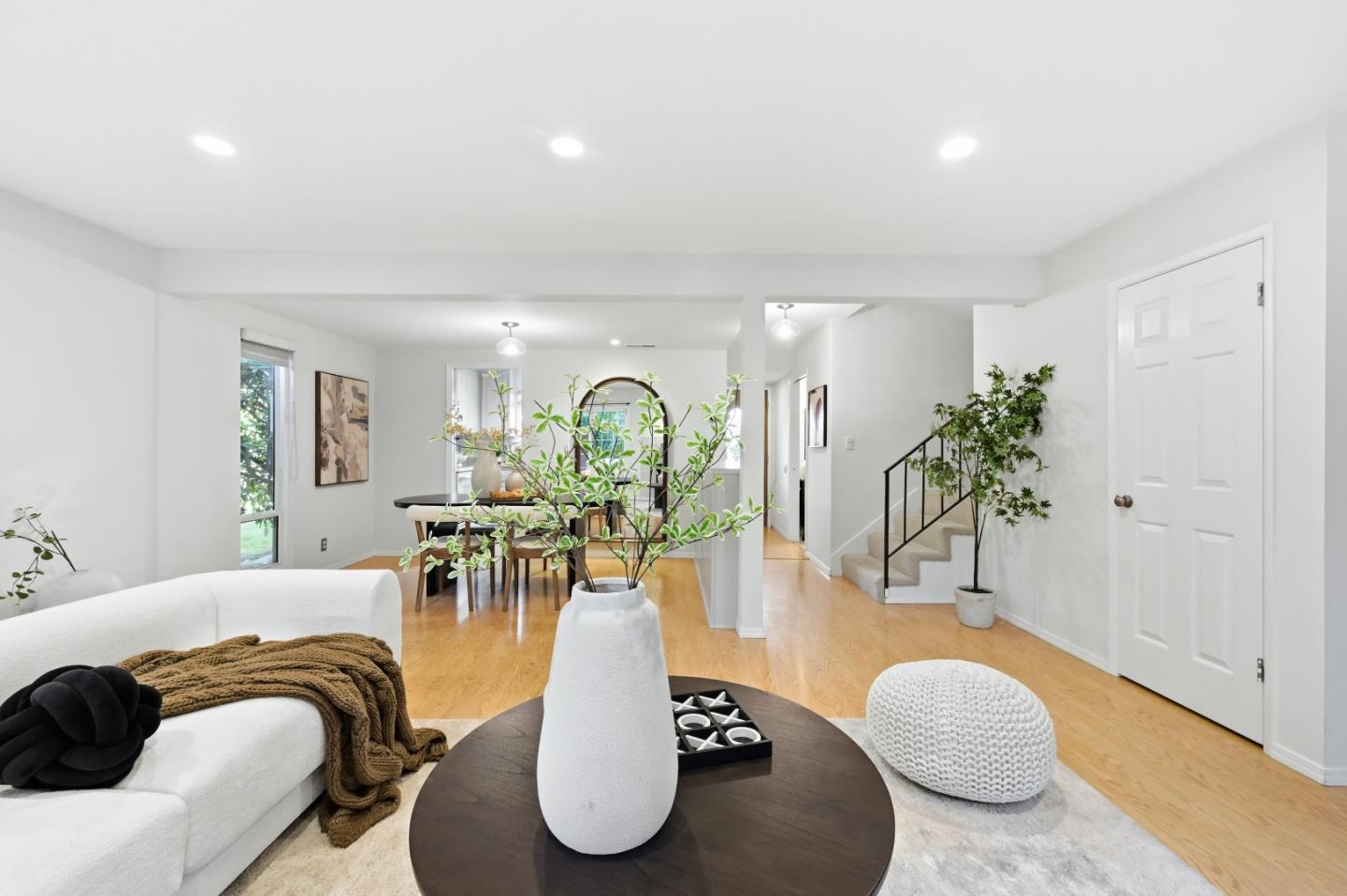 114 Granada DR