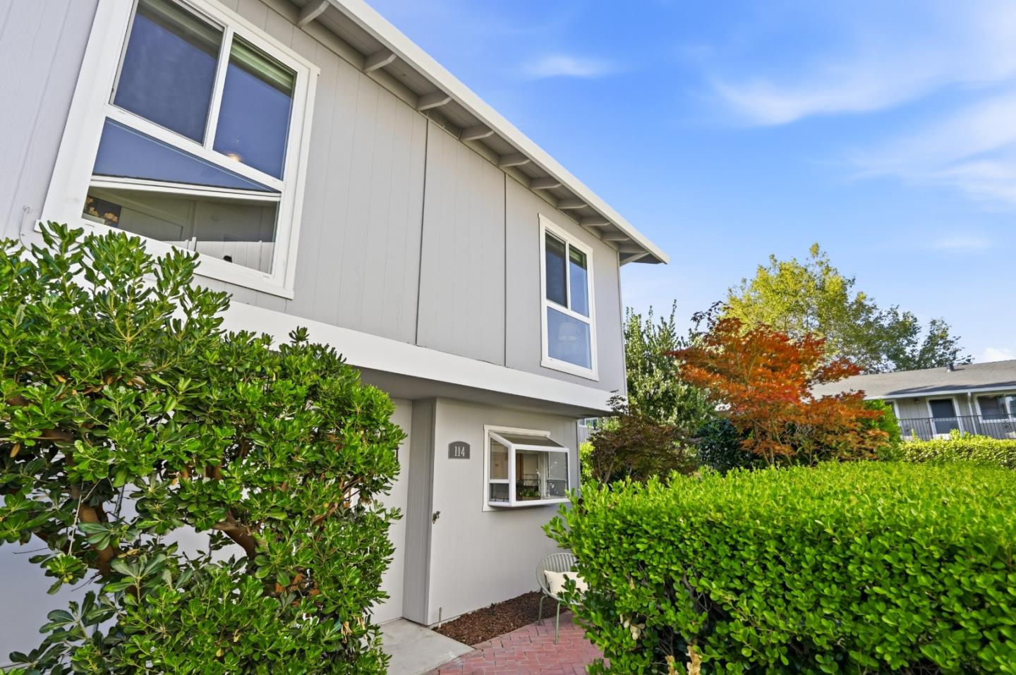 114 Granada DR
