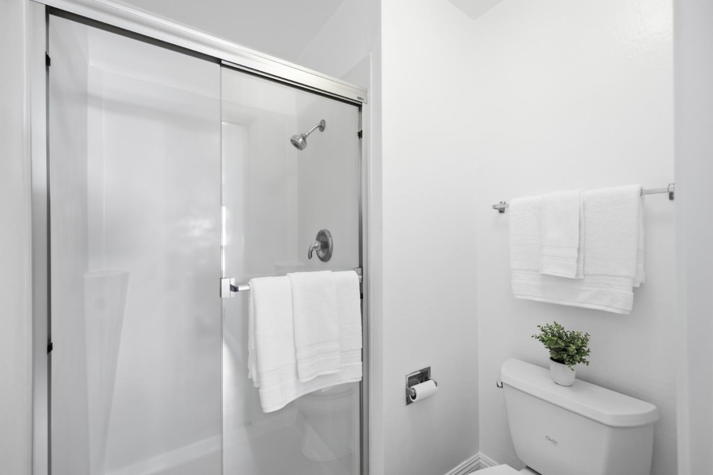 10939 Northshore SQ