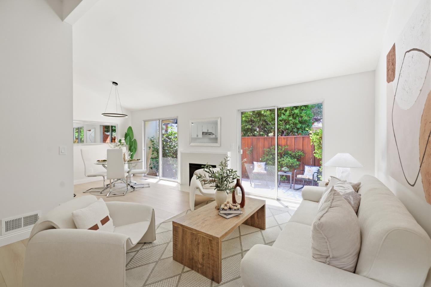 10939 Northshore SQ