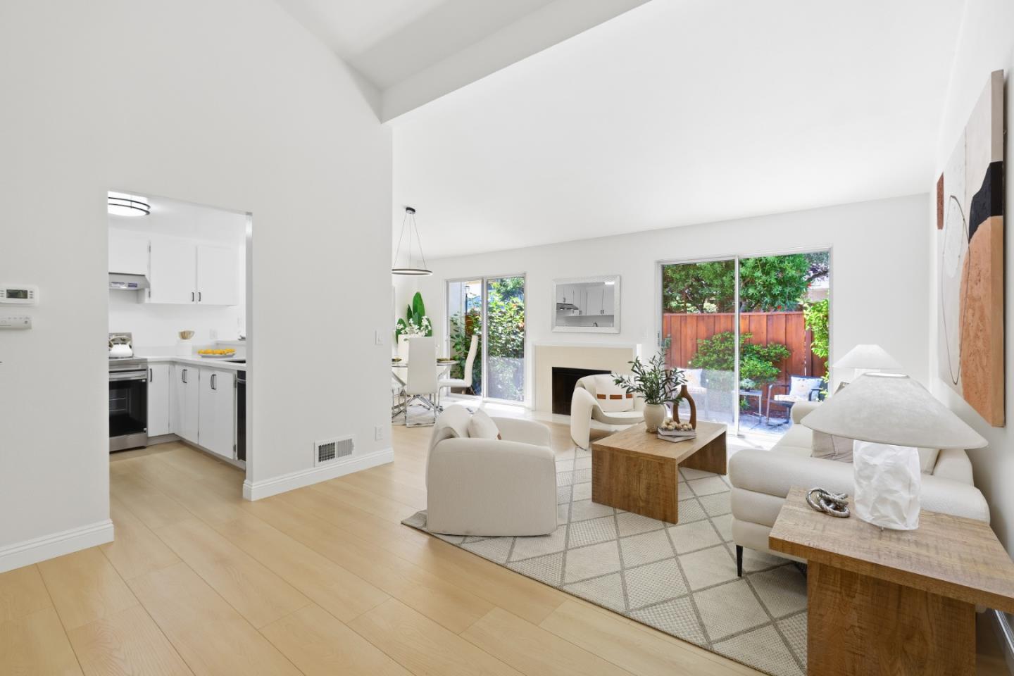 10939 Northshore SQ