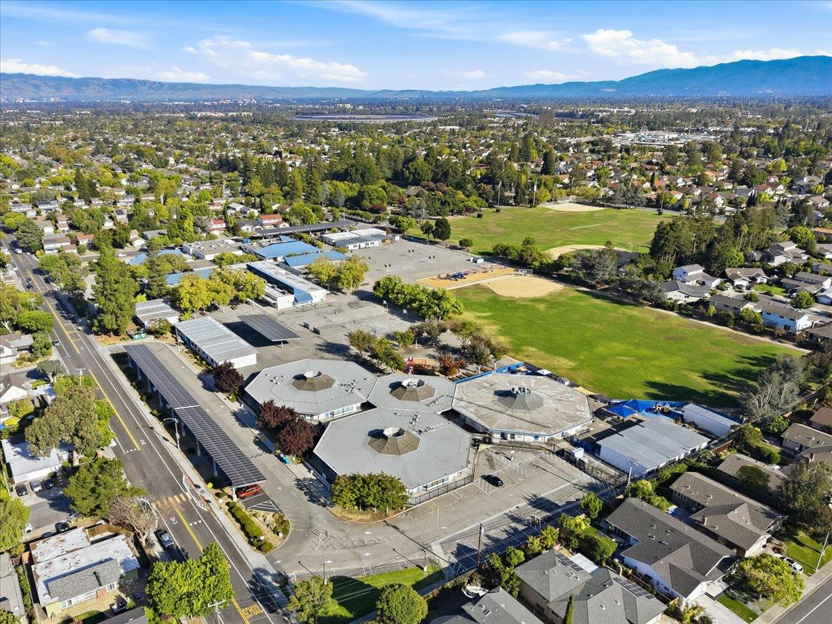 125 Connemara WAY 115