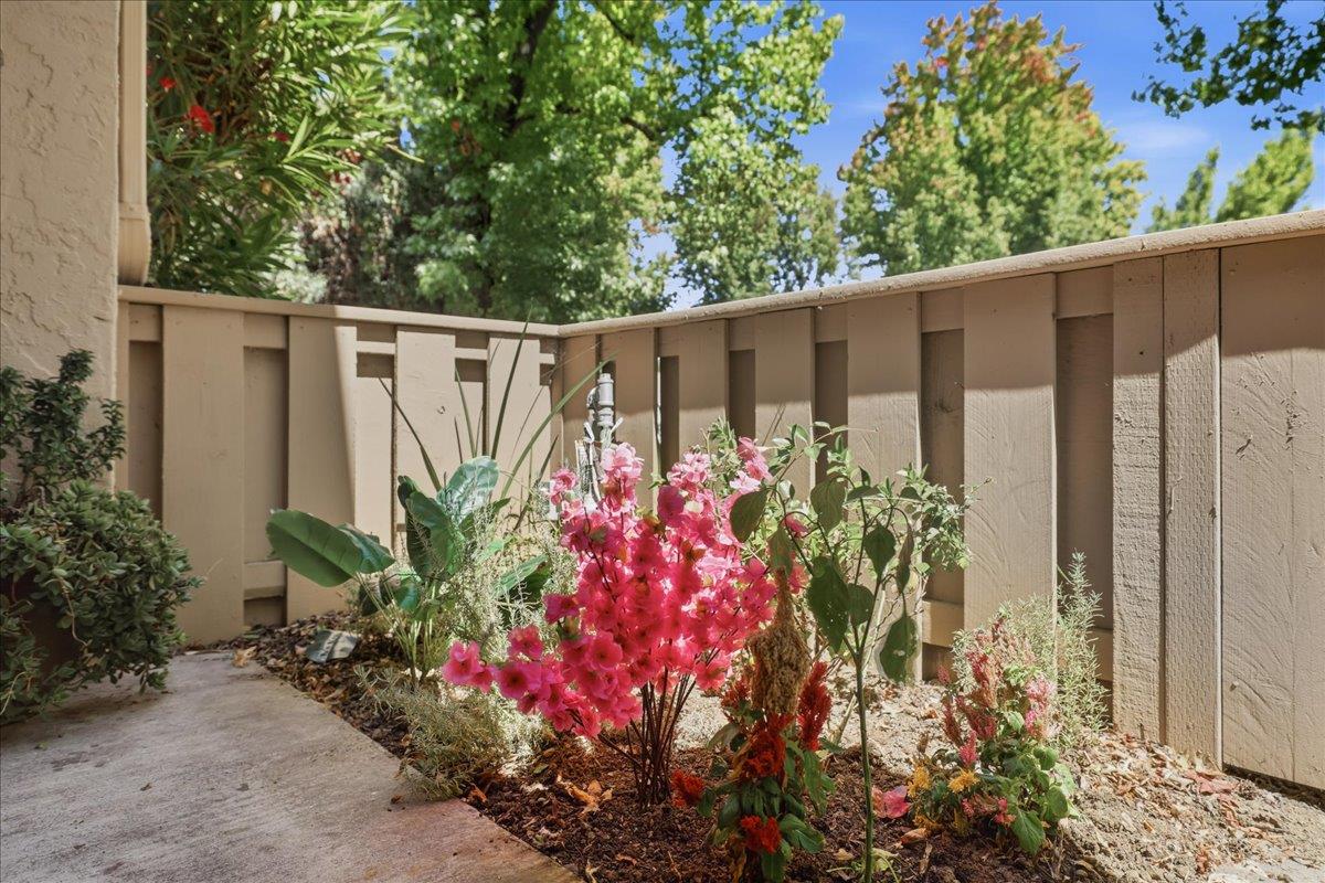 125 Connemara WAY 115