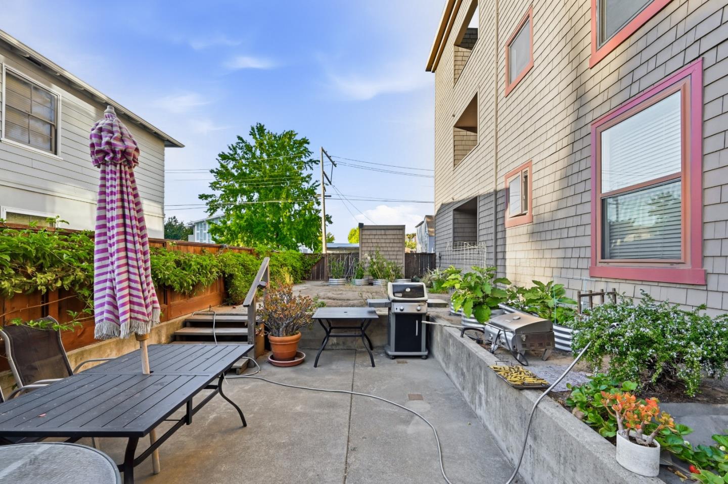 1500 Sherman AVE 2E