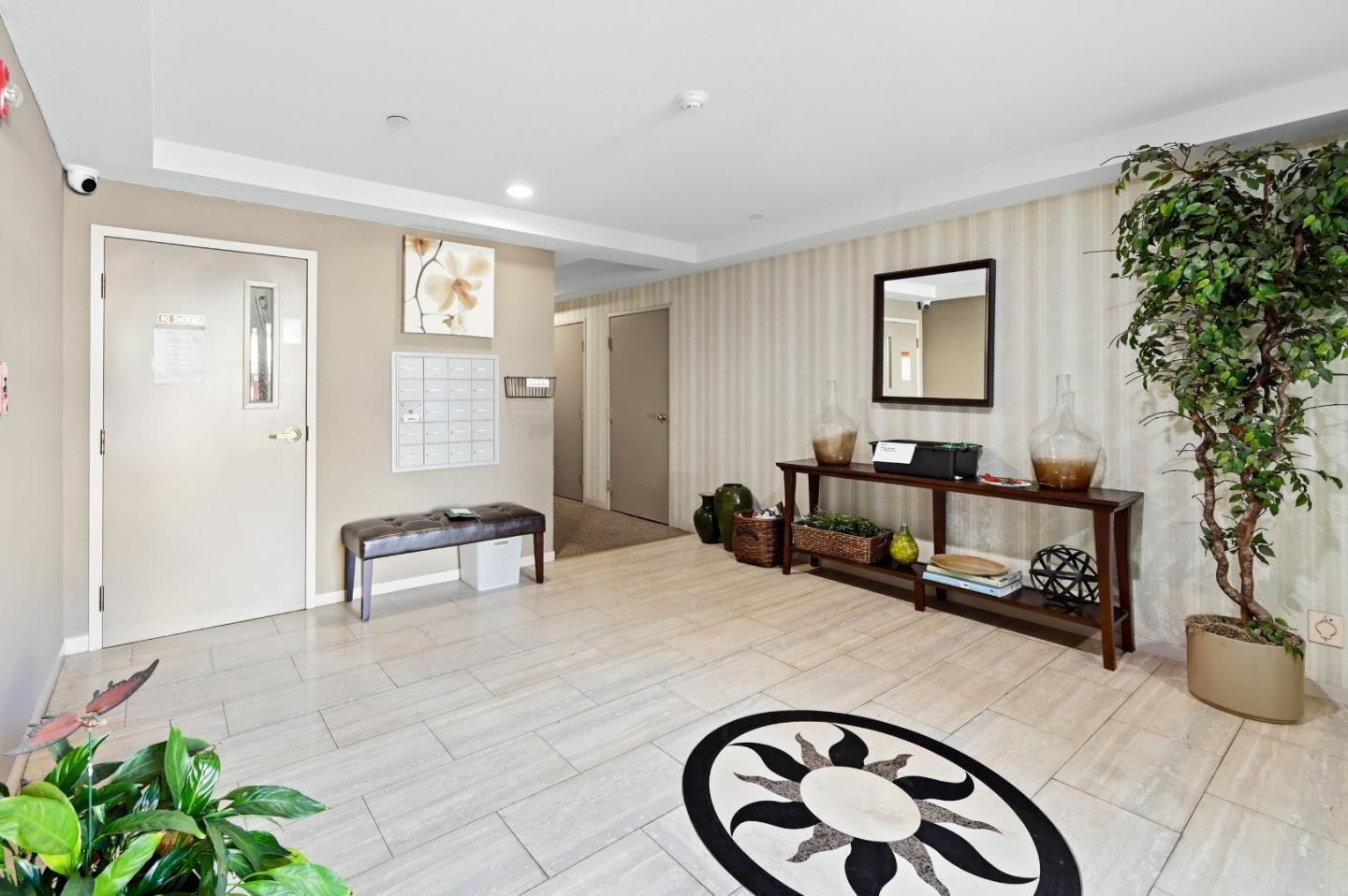 1500 Sherman AVE 2E