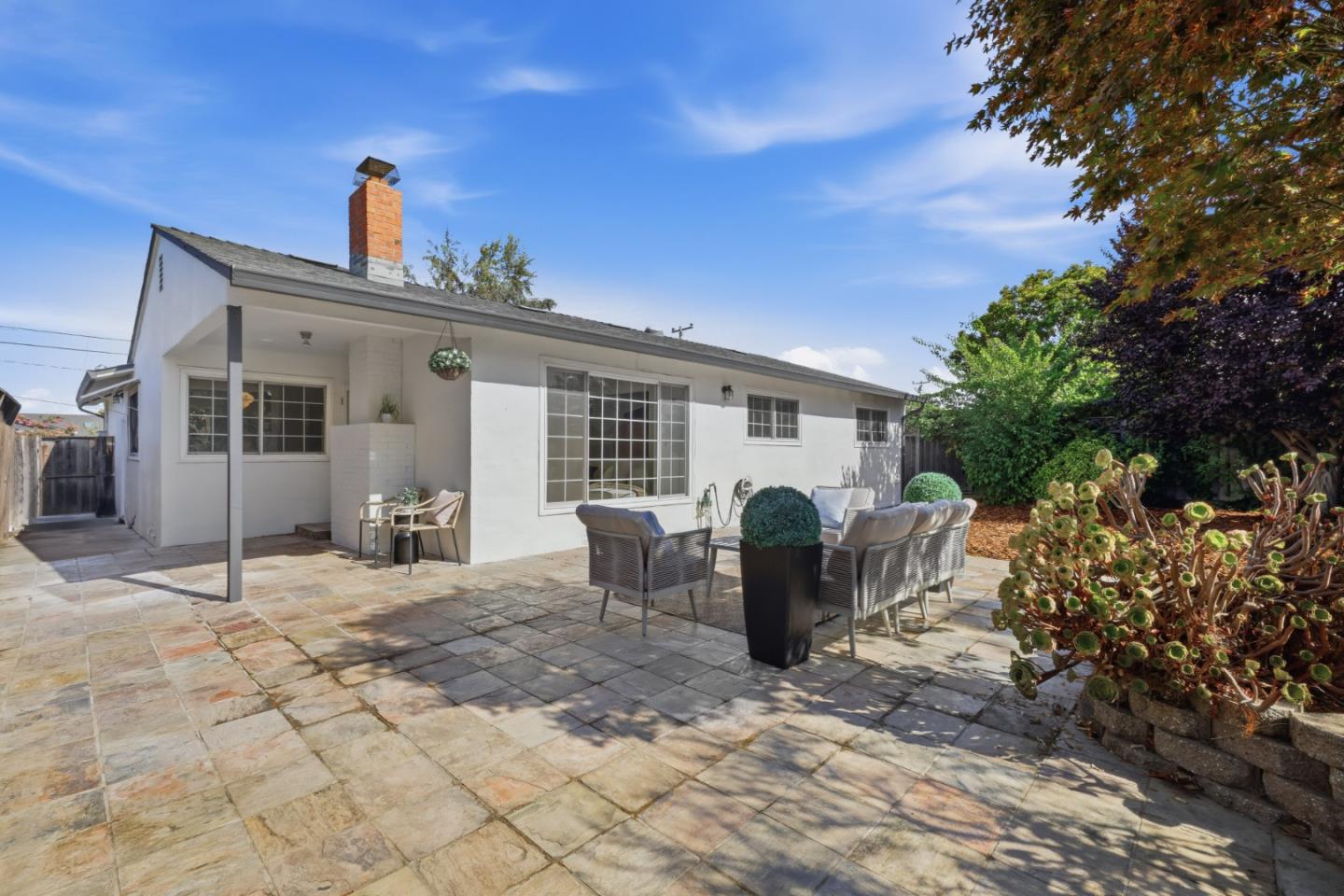 4552 El Cajon AVE
