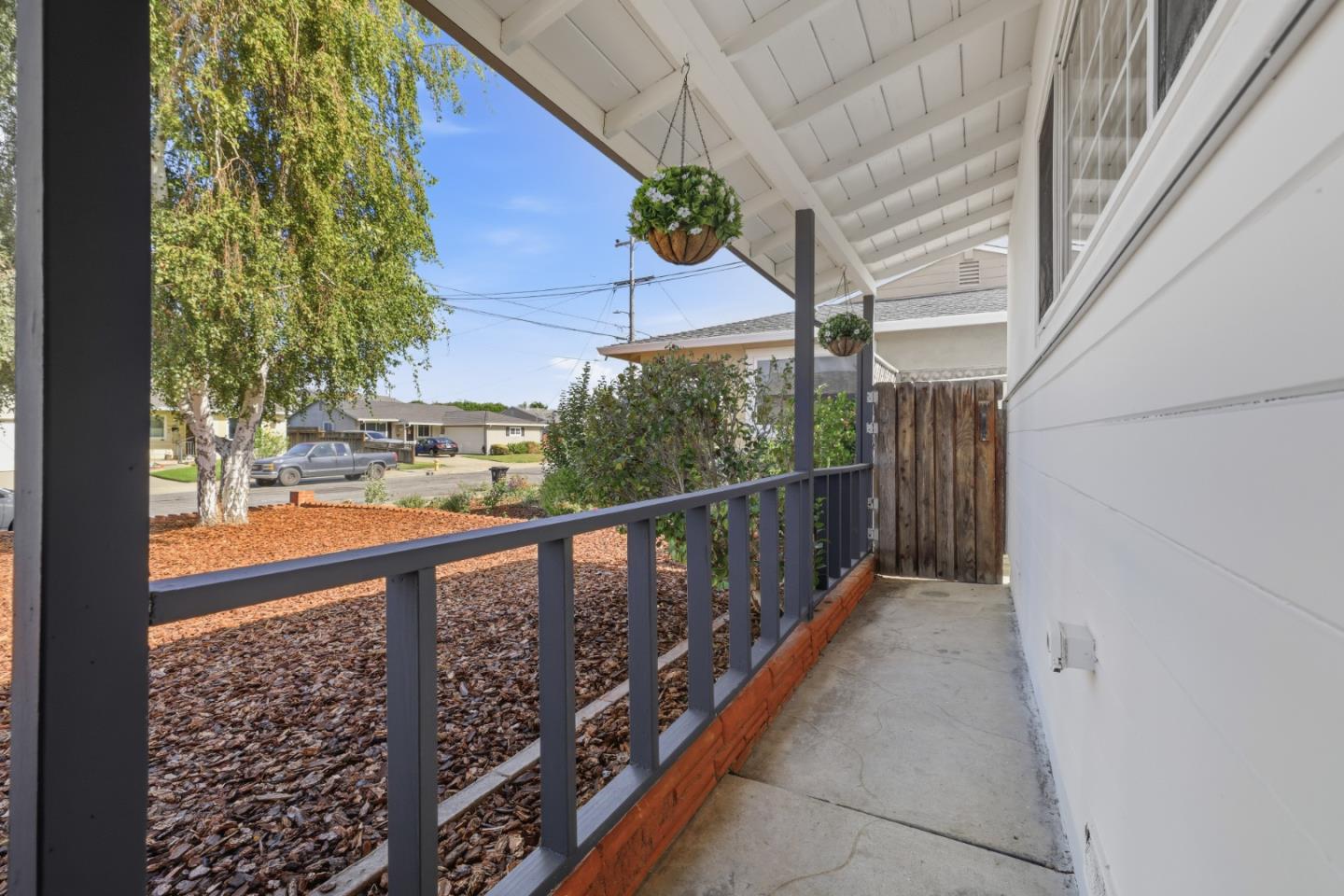 4552 El Cajon AVE