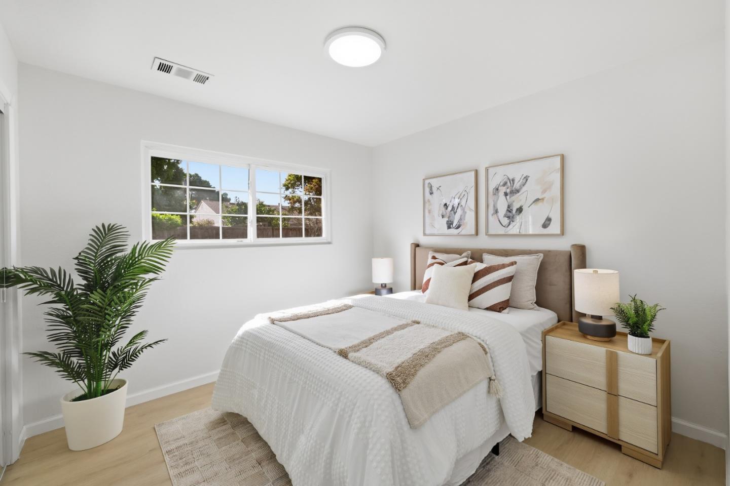 4552 El Cajon AVE