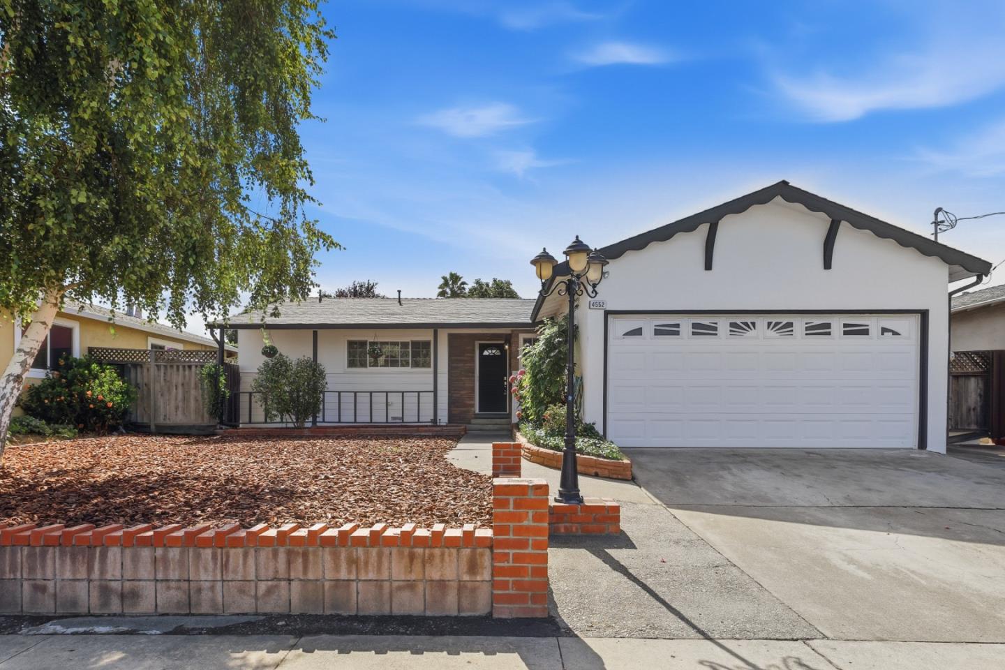 4552 El Cajon AVE