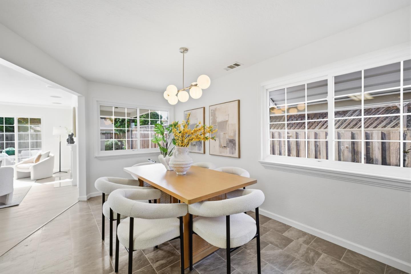 4552 El Cajon AVE