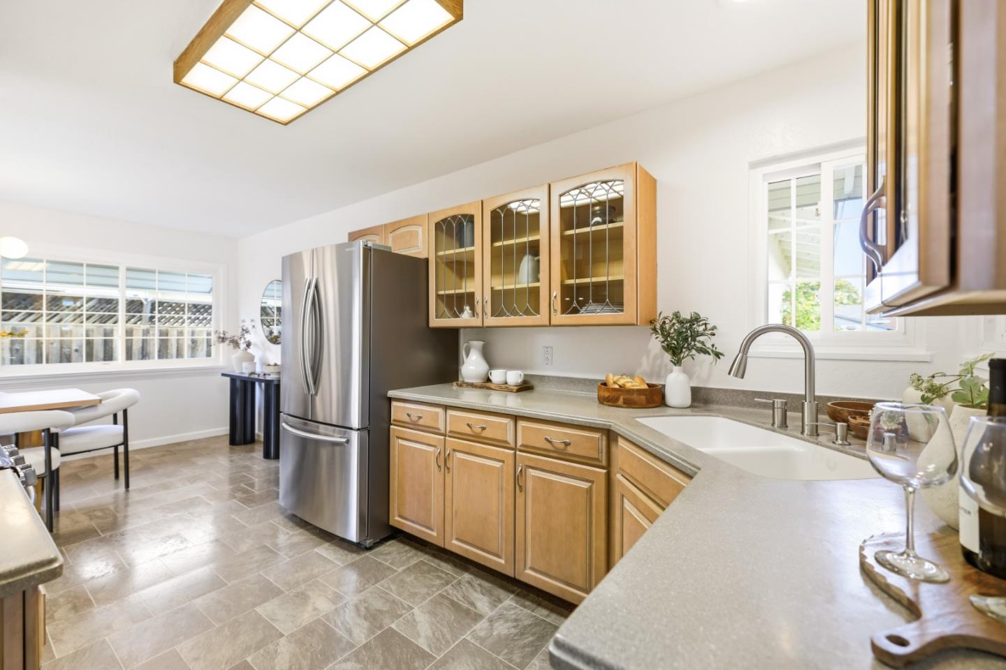 4552 El Cajon AVE