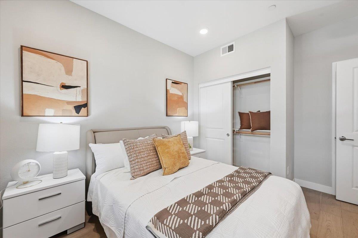 147 Orbit WAY