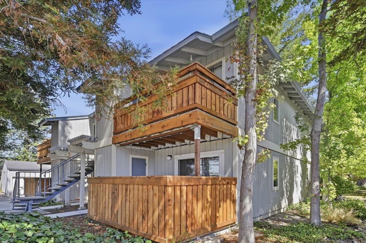 723 Sierra Vista AVE 2