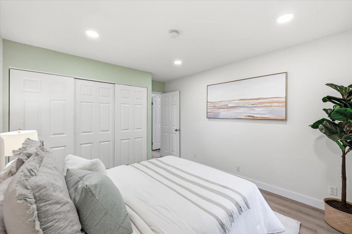 723 Sierra Vista AVE 2