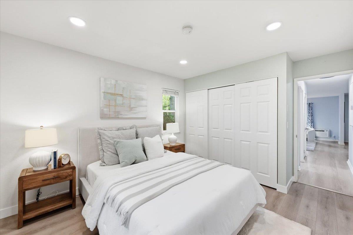 723 Sierra Vista AVE 2