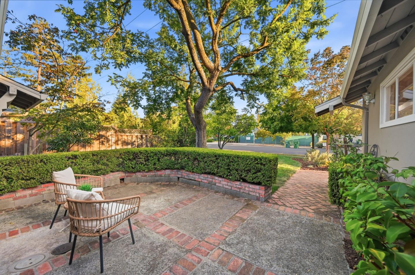 169 Ivy Hill WAY