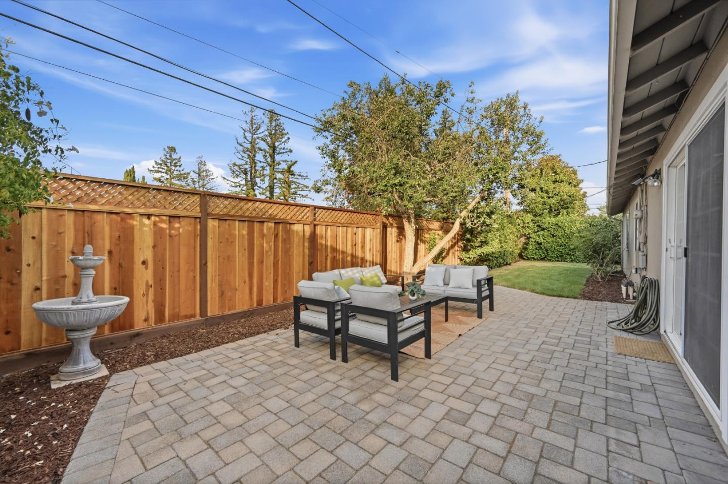 169 Ivy Hill WAY