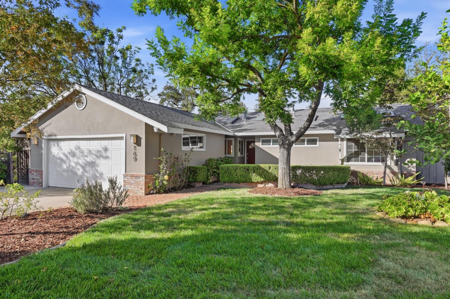 169 Ivy Hill WAY