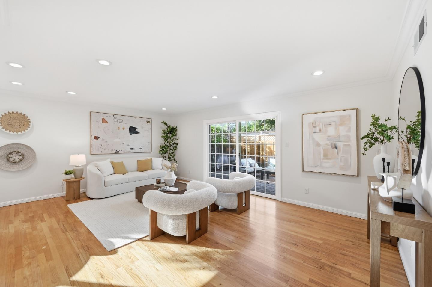 169 Ivy Hill WAY