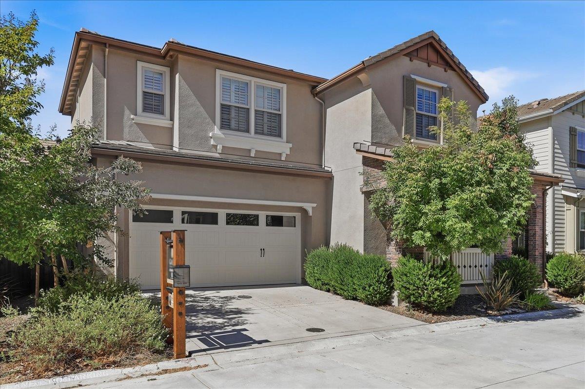 182 Melia LOOP