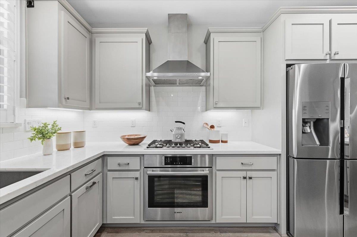 182 Melia LOOP
