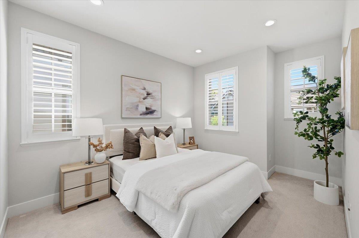 182 Melia LOOP