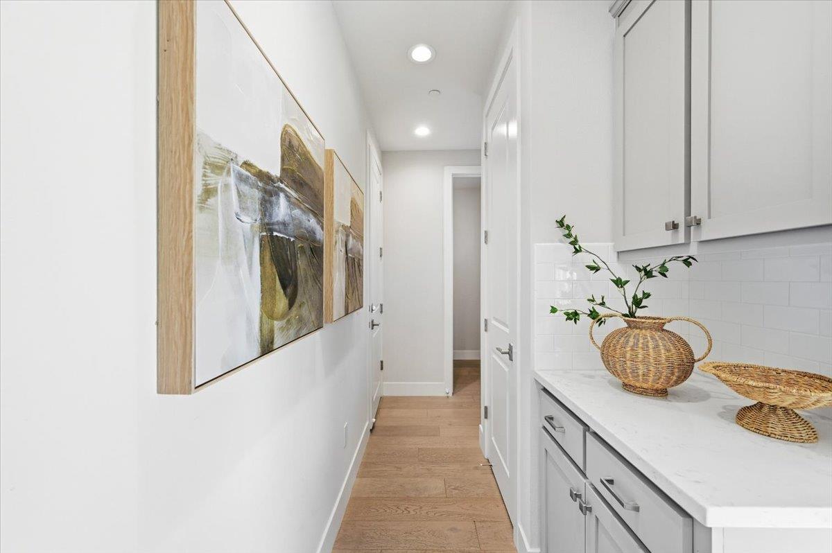 182 Melia LOOP