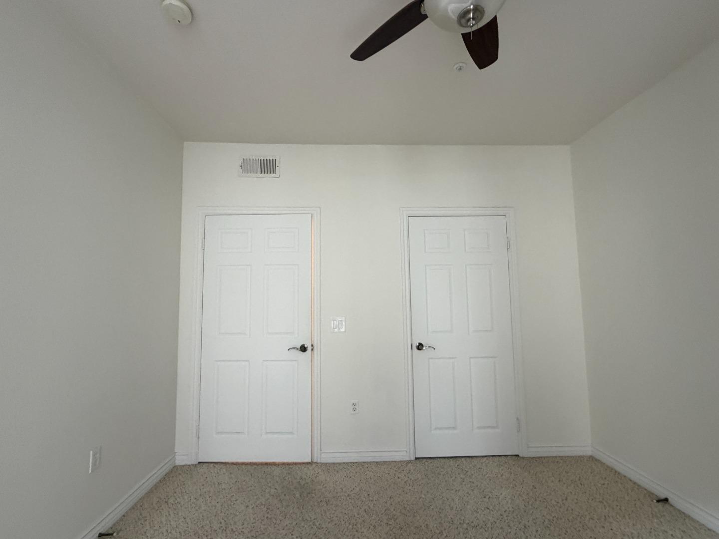 9263 Regents RD B301