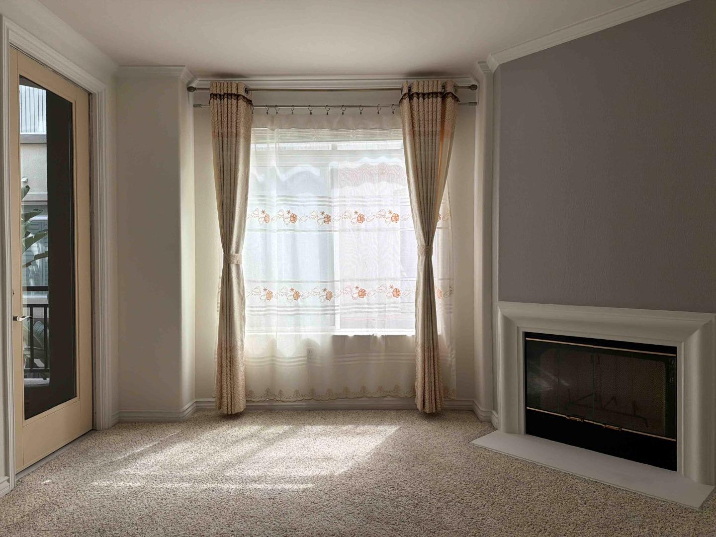 9263 Regents RD B301