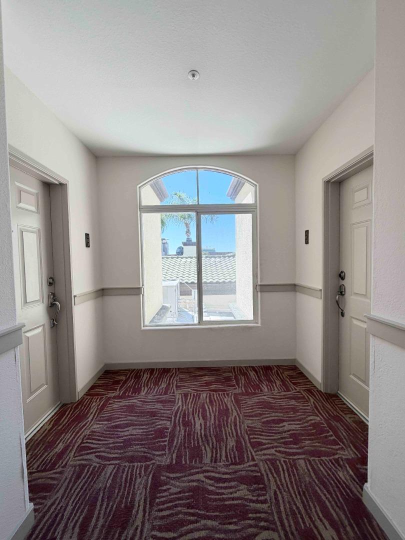 9263 Regents RD B301