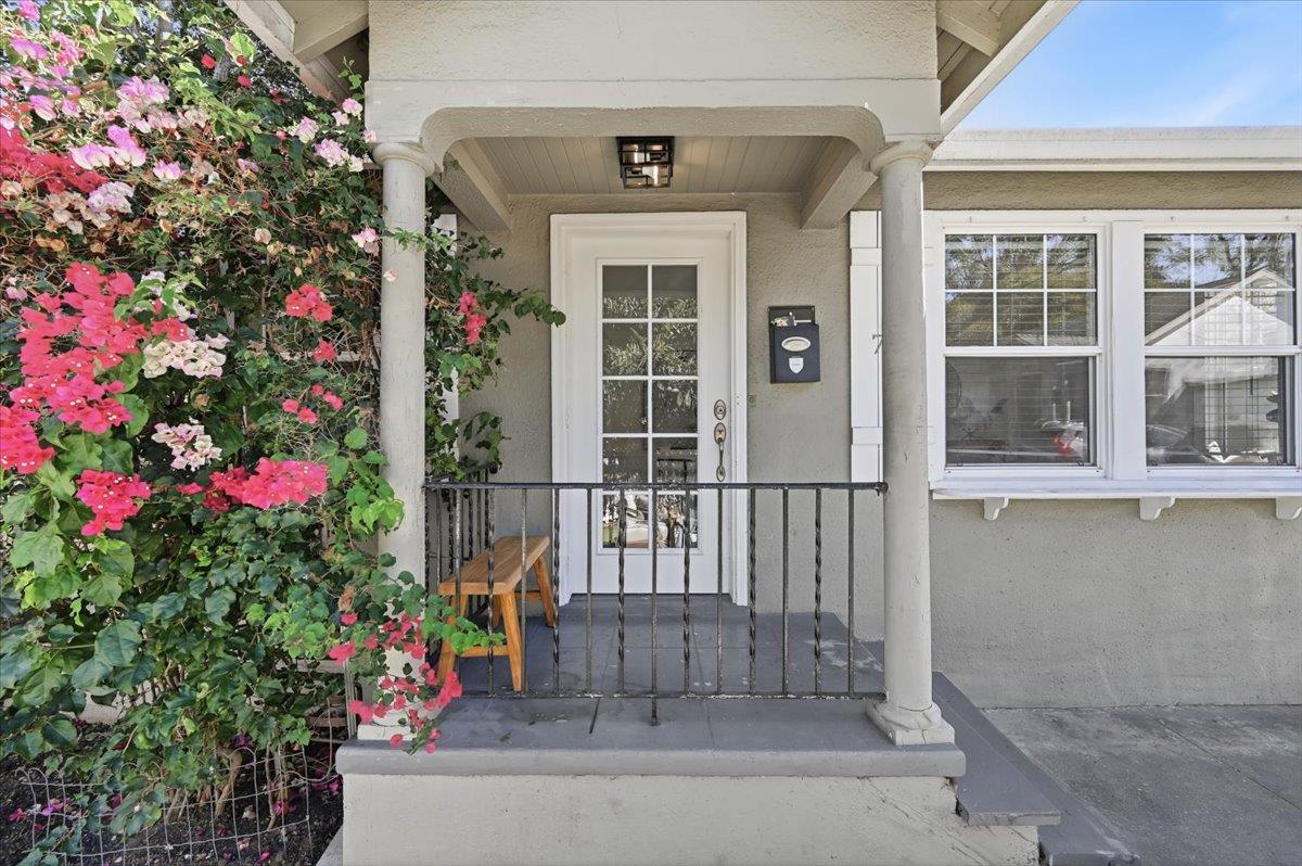 742 Homer AVE