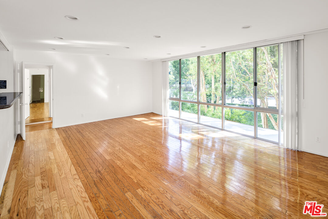 2170 Century Park Unit: 207-S
