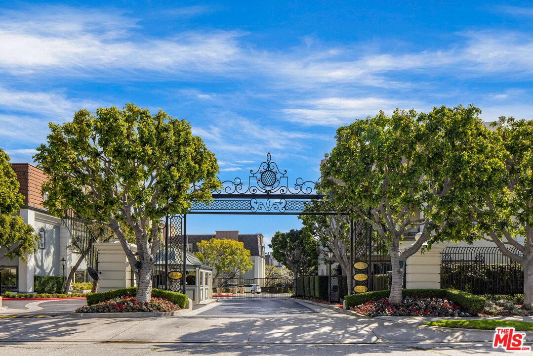 10118 Empyrean Way Unit: 102