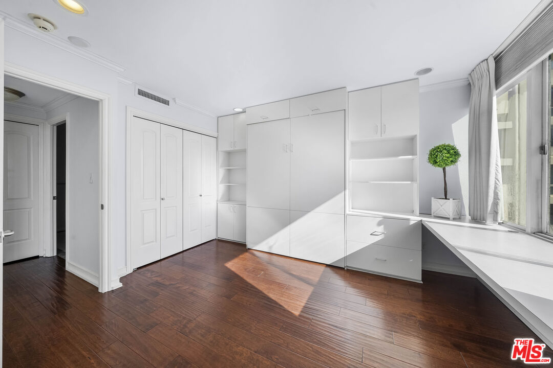 2160 Century Park Unit: 1608