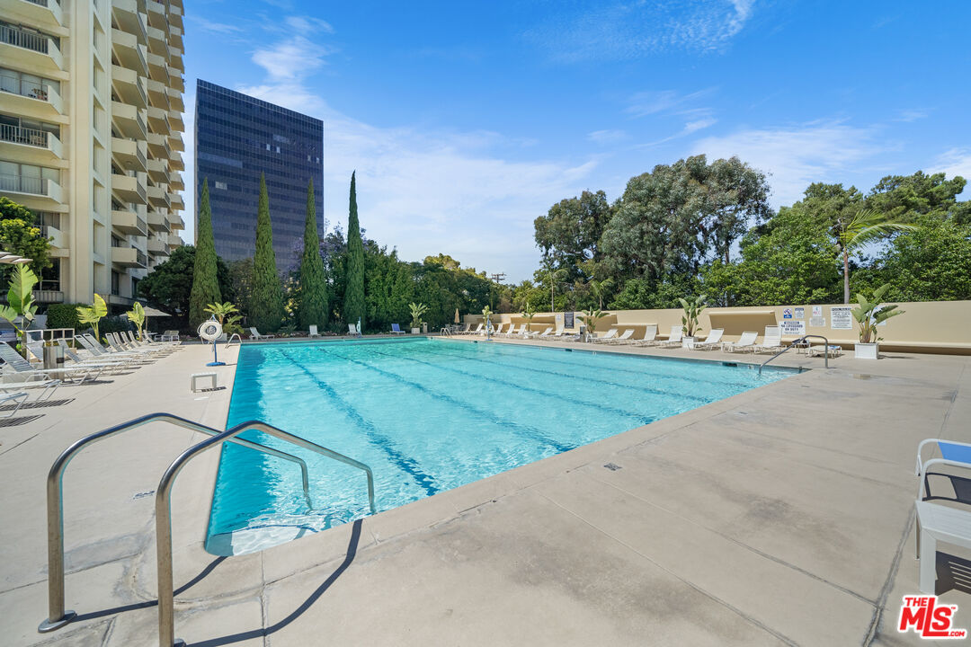 2160 Century Park Unit: 1608
