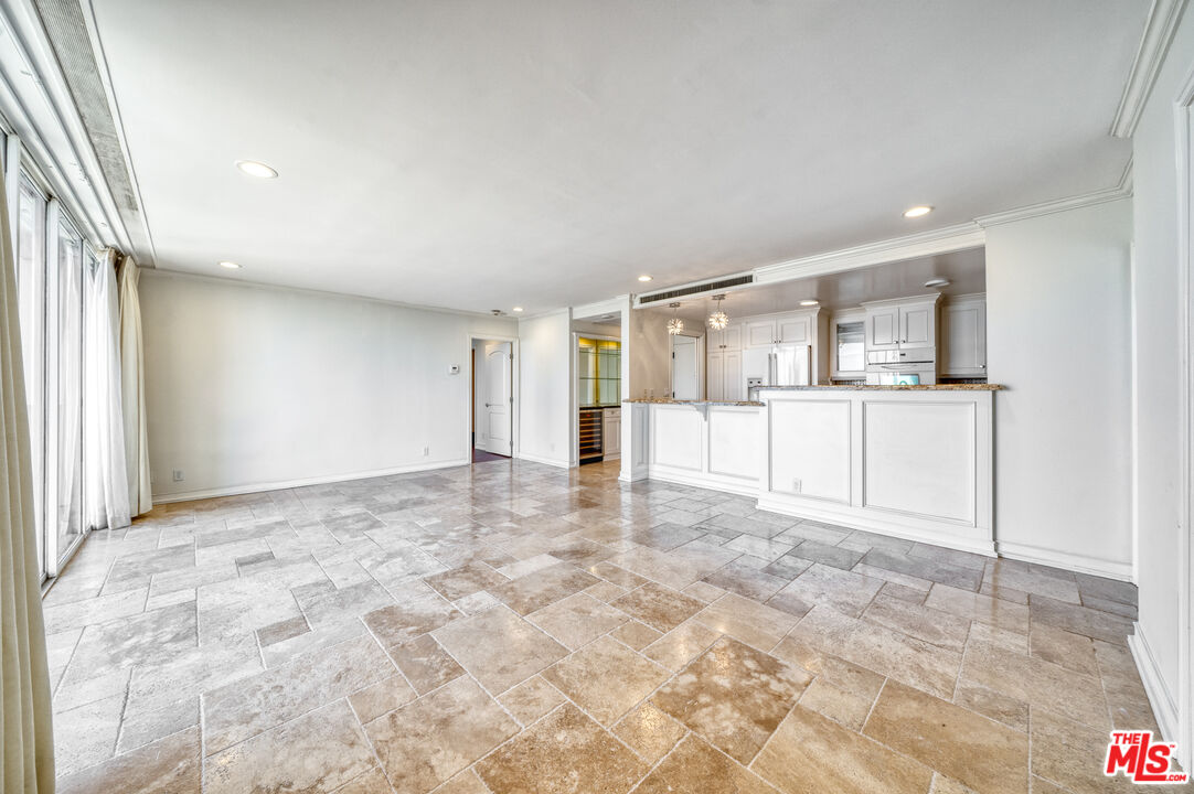 2160 Century Park Unit: 1608